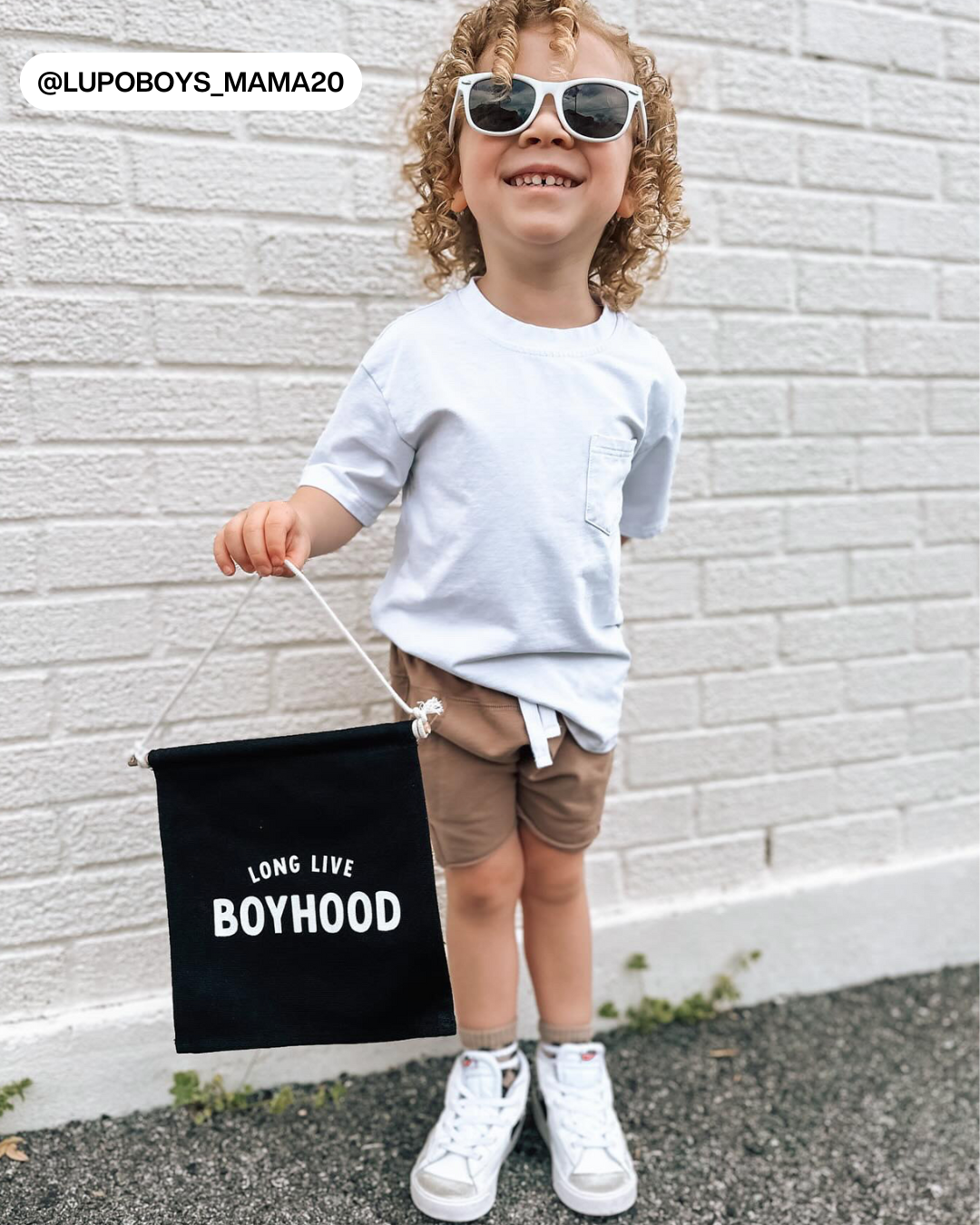 Panneau en toile « Long Live Boyhood » (noir)