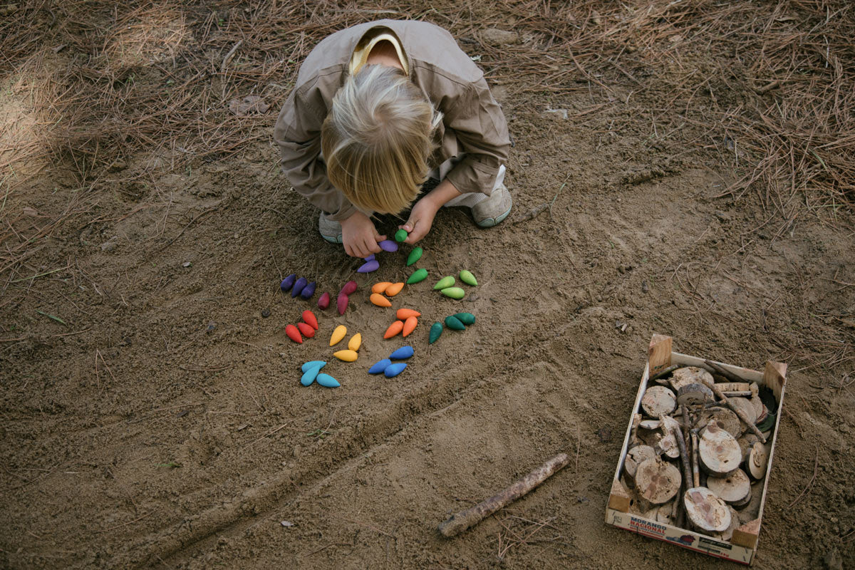 Flocons de neige arc-en-ciel en bois de Grapat Mandala (36 pièces)