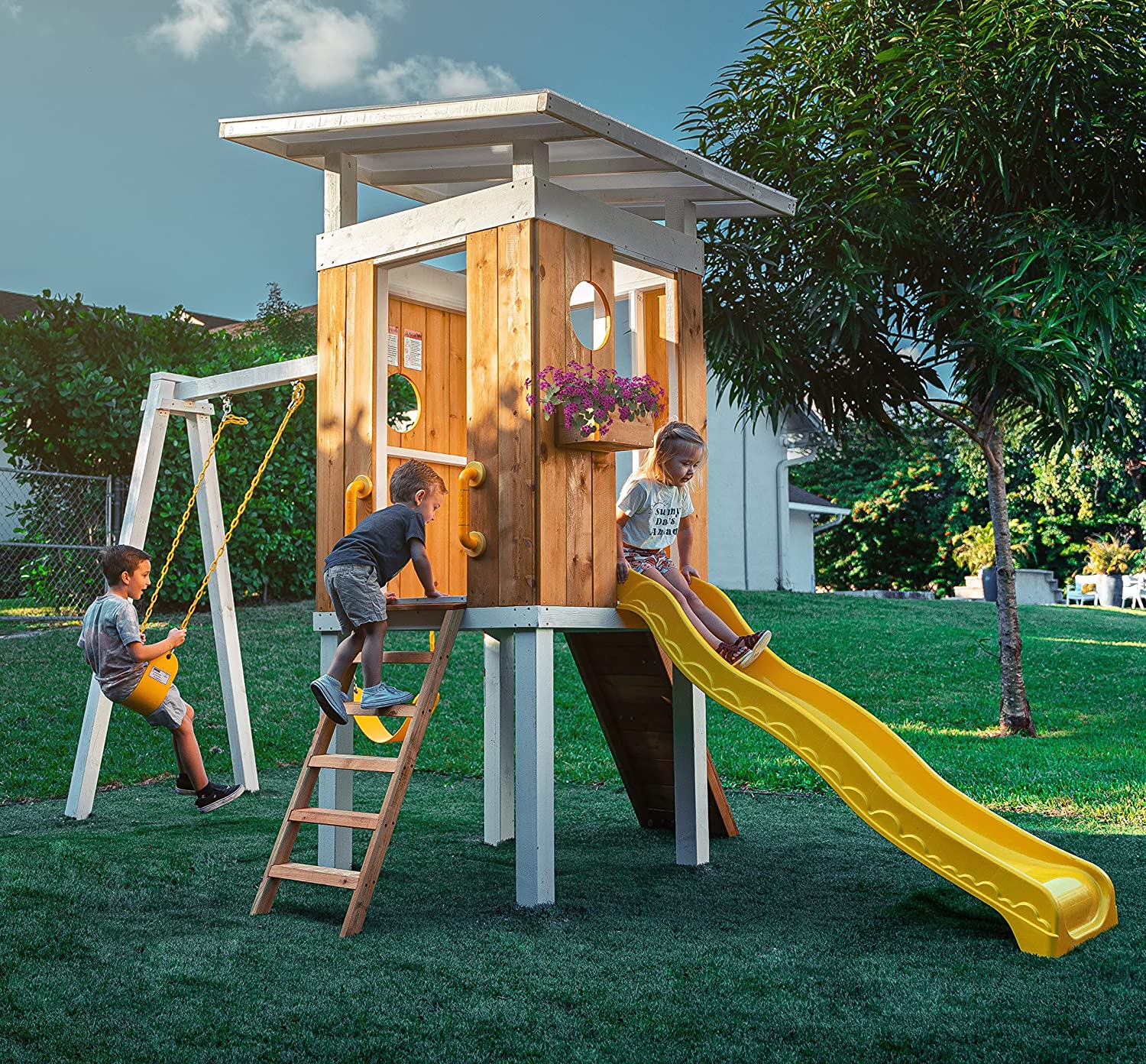 Backyard Play Yard Toys Forest Modern Backyard Outdoor Swing Set