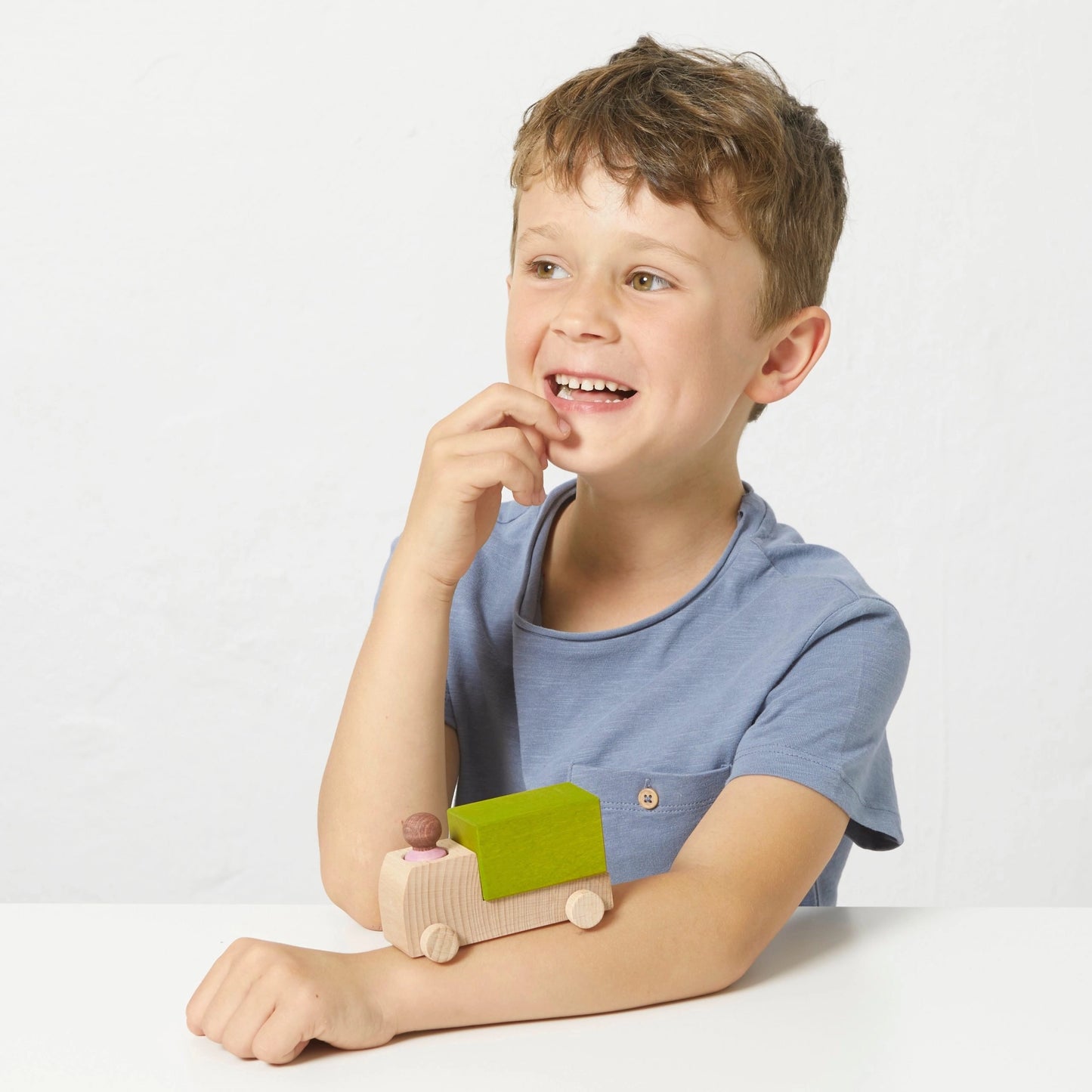 Camion à chaux Lubulona