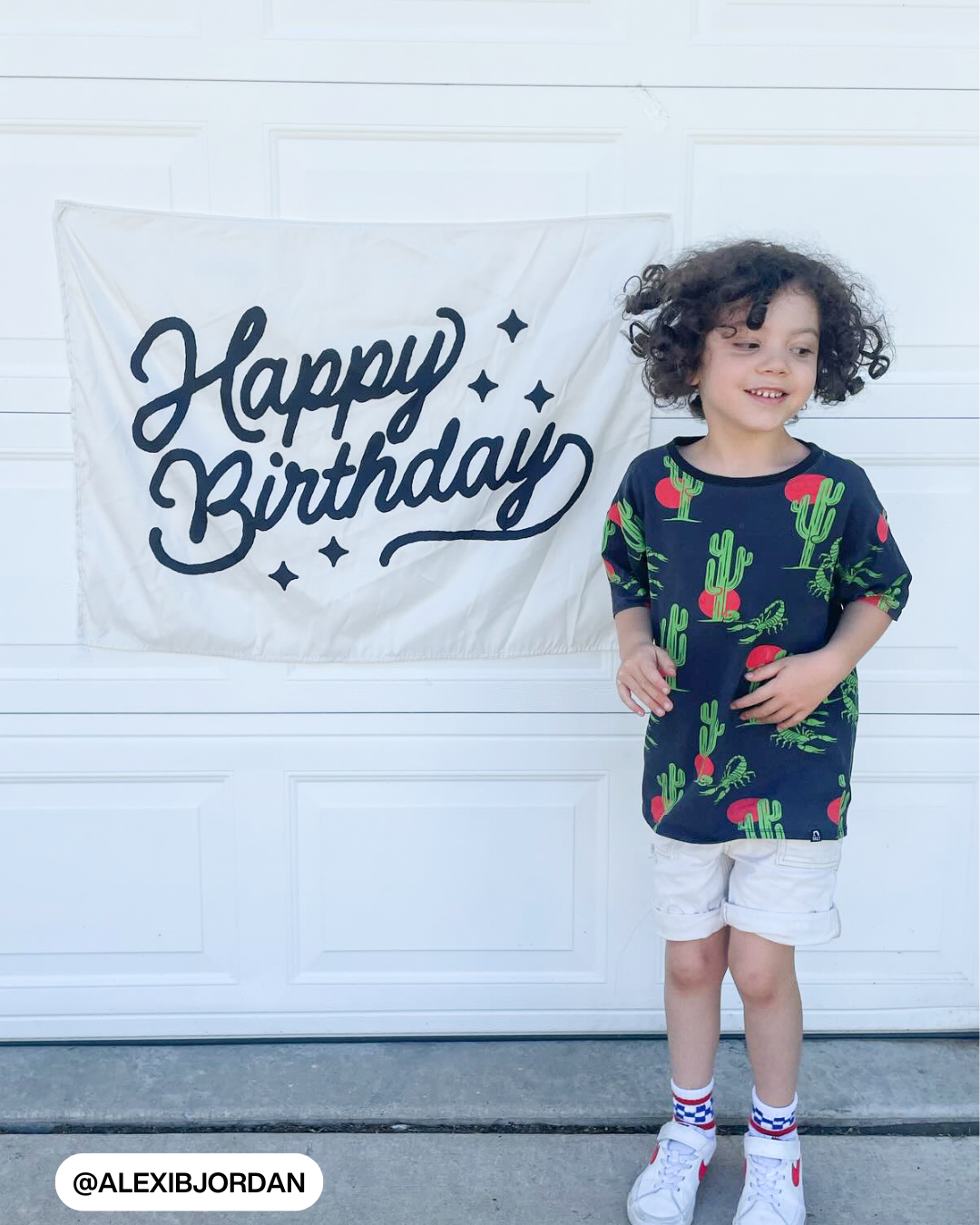 Bannière Joyeux Anniversaire (Classique N&B)