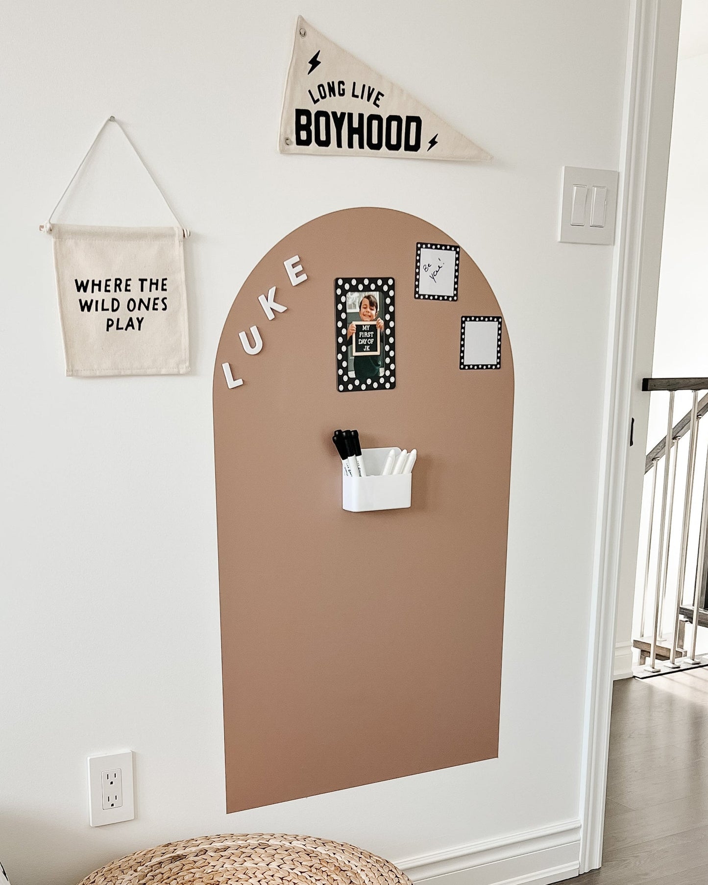 Magnetic Photo Frames (2-Pack)