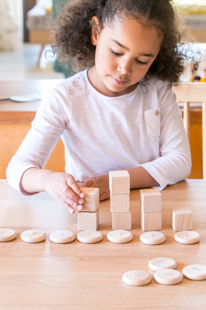 Pièces de monnaie en bois Grapat à compter (60 pièces)