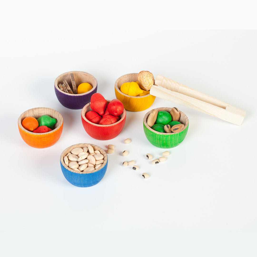 Bols et glands colorés en bois Grapat avec pinces