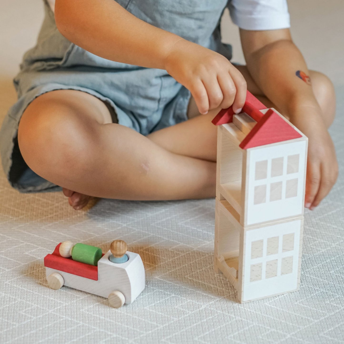 Lubulona Lubu Town Hospital Set