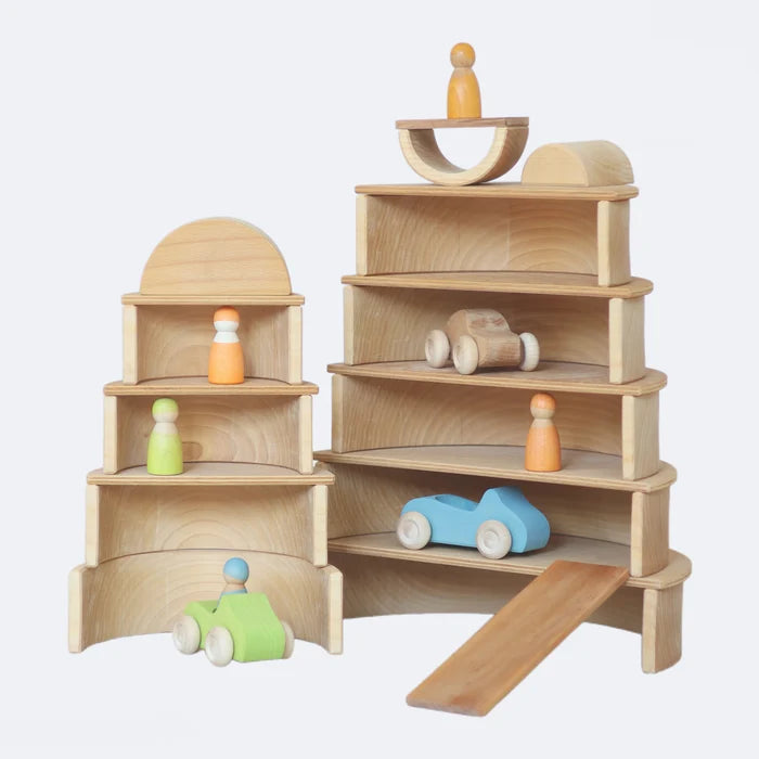 Grimm's Large Stacking Natural Rainbow (12 pieces)