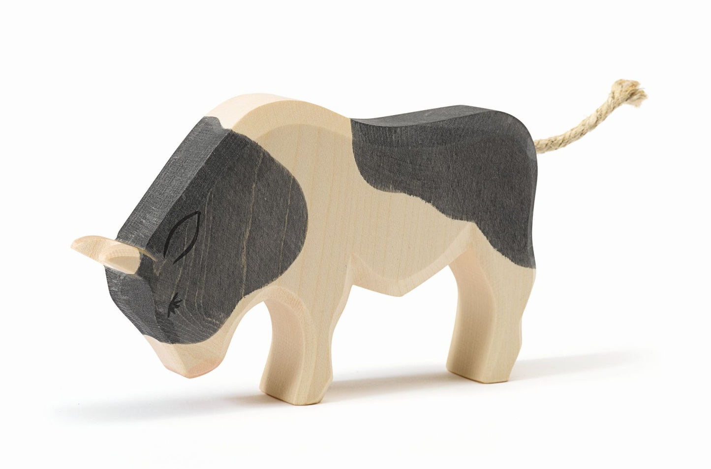 Vache - Bœuf Noir &amp; Blanc - Jouets en Bois Ostheimer 