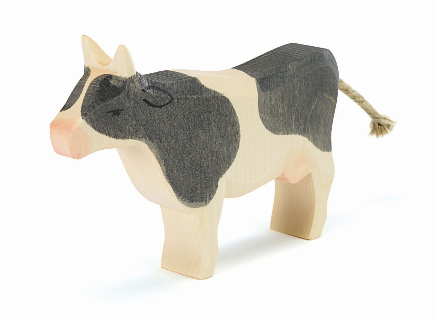 Vache noire et blanche debout - Jouets en bois Ostheimer