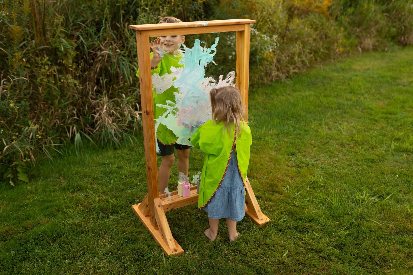 Plexiglass Clear Outdoor Easel