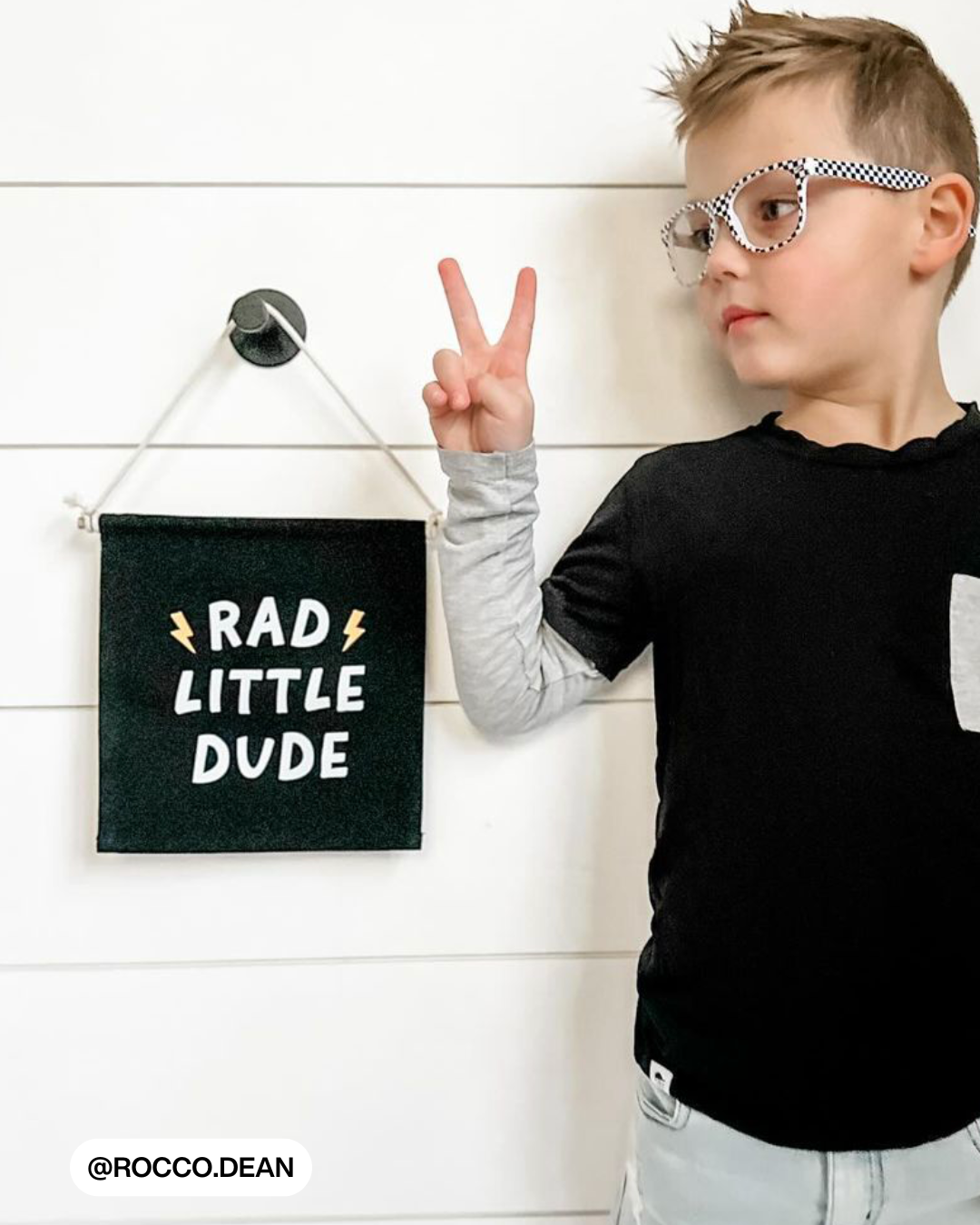 Panneau en toile Rad Little Dude (noir)