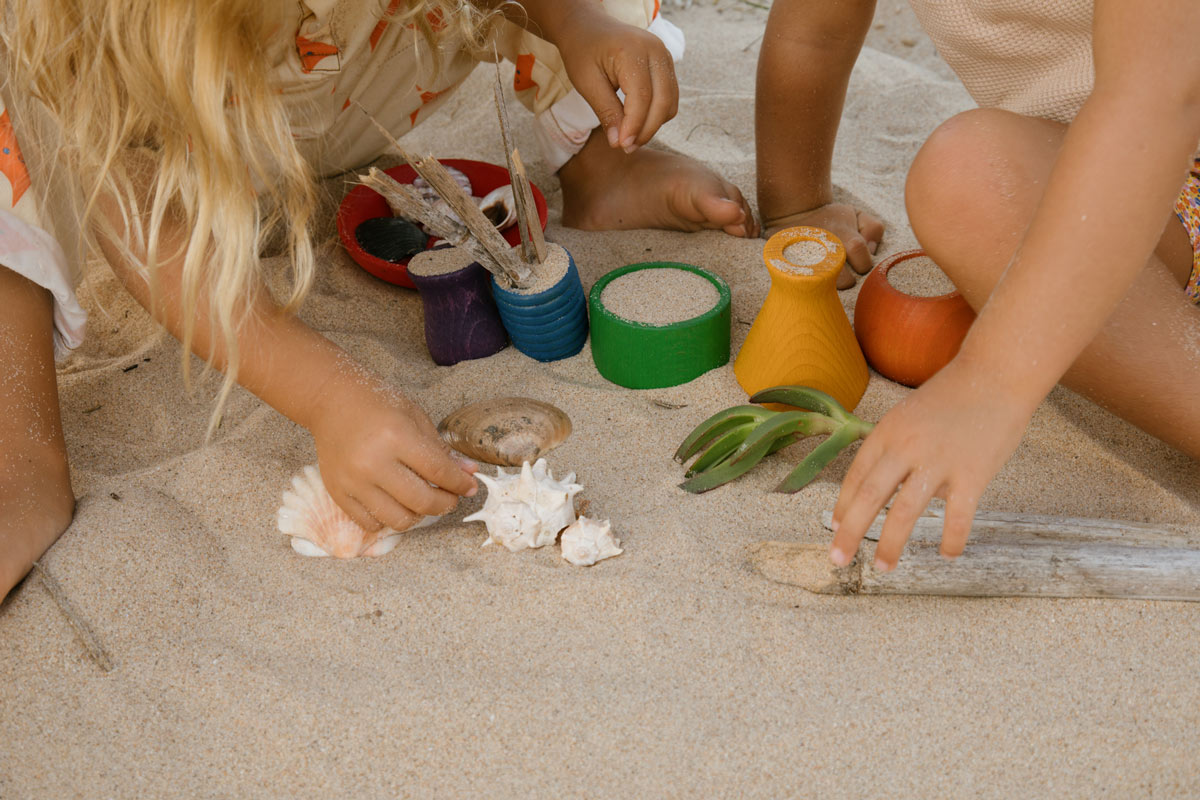 Grapat Wood Rainbow Pots