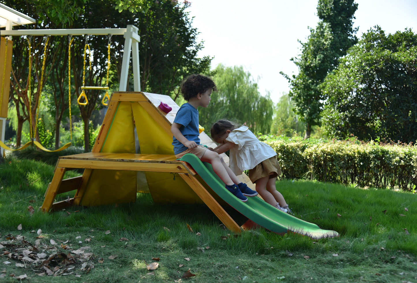 Palm - 5-in-1 Outdoor and Indoor Playground Playset by Avenlur