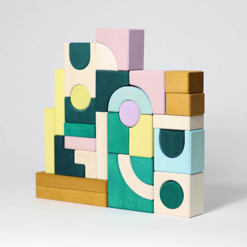 Grimm's - Small Building Set Movement