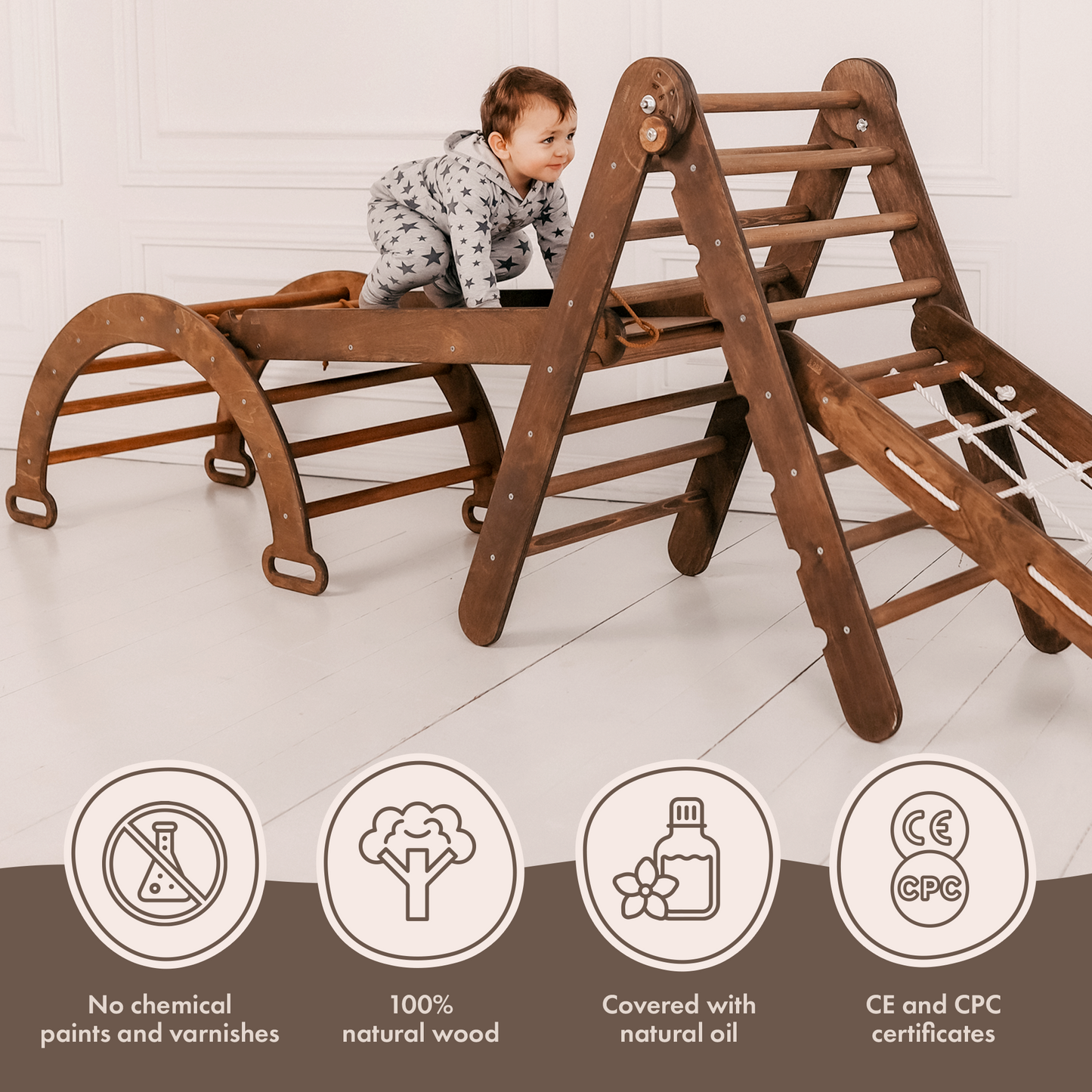 Ensemble d'escalade Montessori 4 en 1 : Échelle triangulaire + Arche/Bascule + Planche toboggan/Rampe + Filet – Chocolat