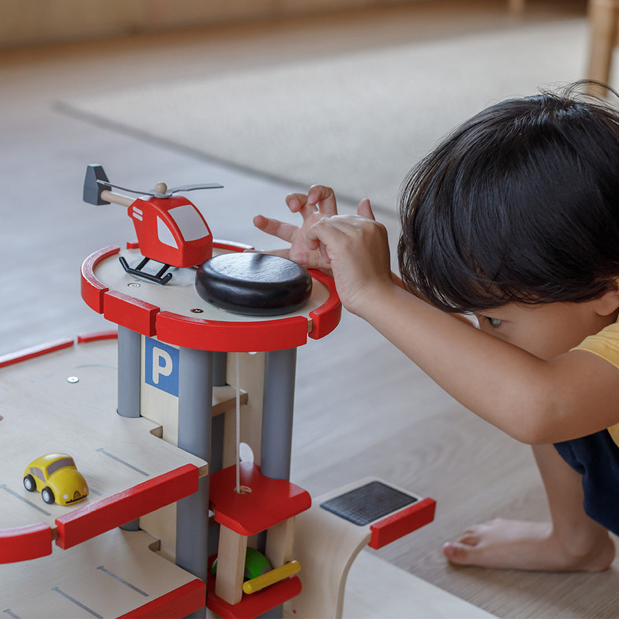 Helicopter by PlanToys