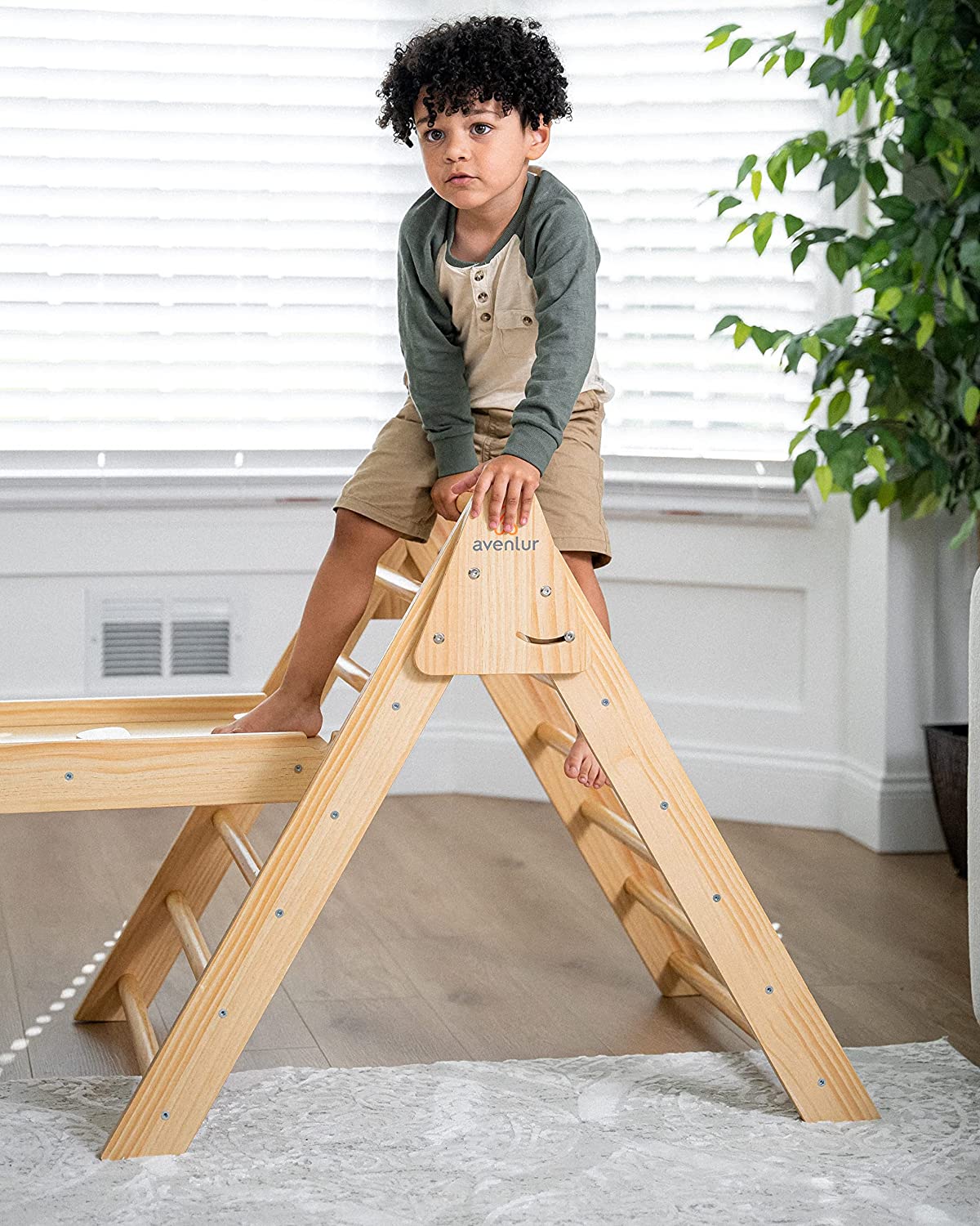 Hazel - Pikler Triangle Ladder & Rocker Set by Avenlur