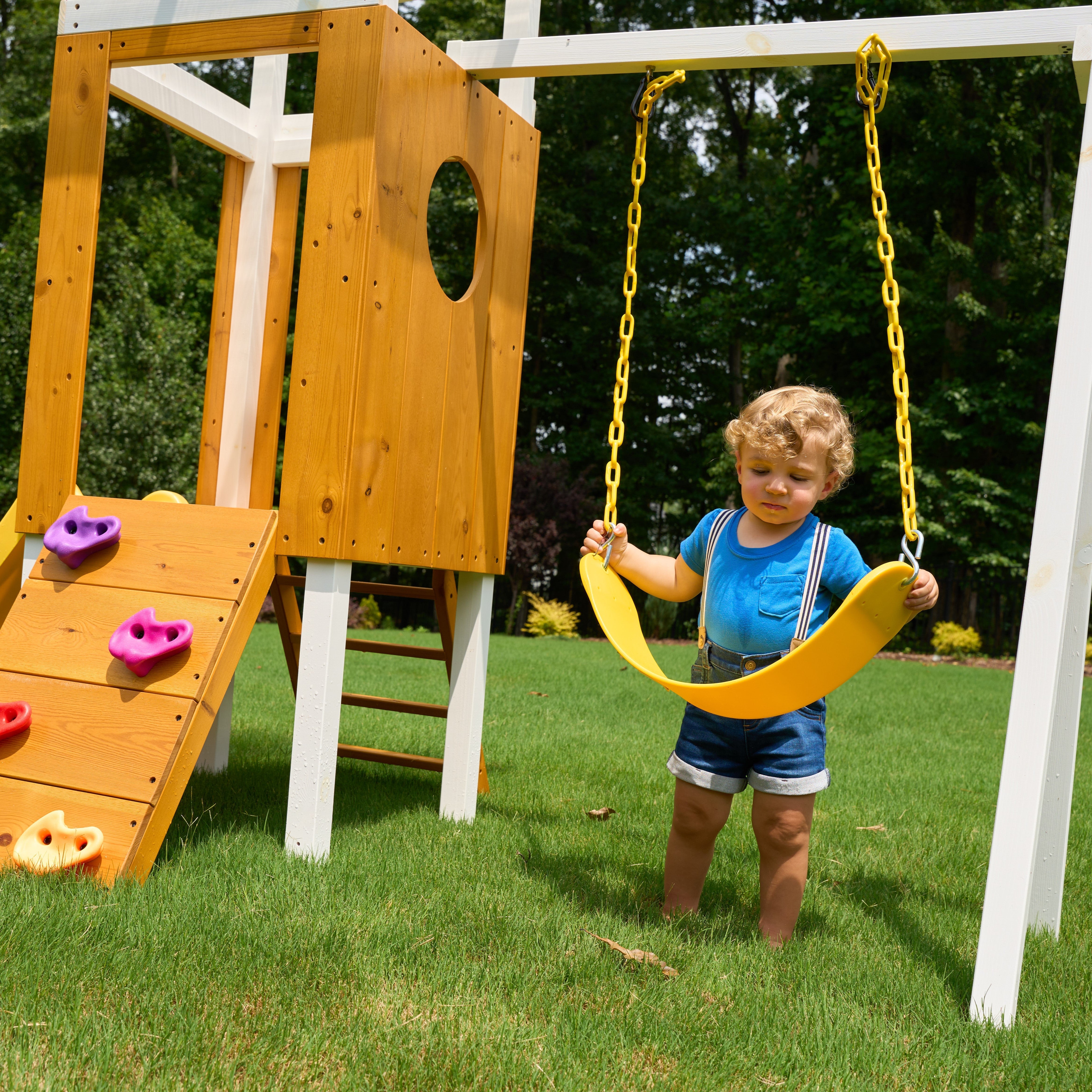 Small child swing set online