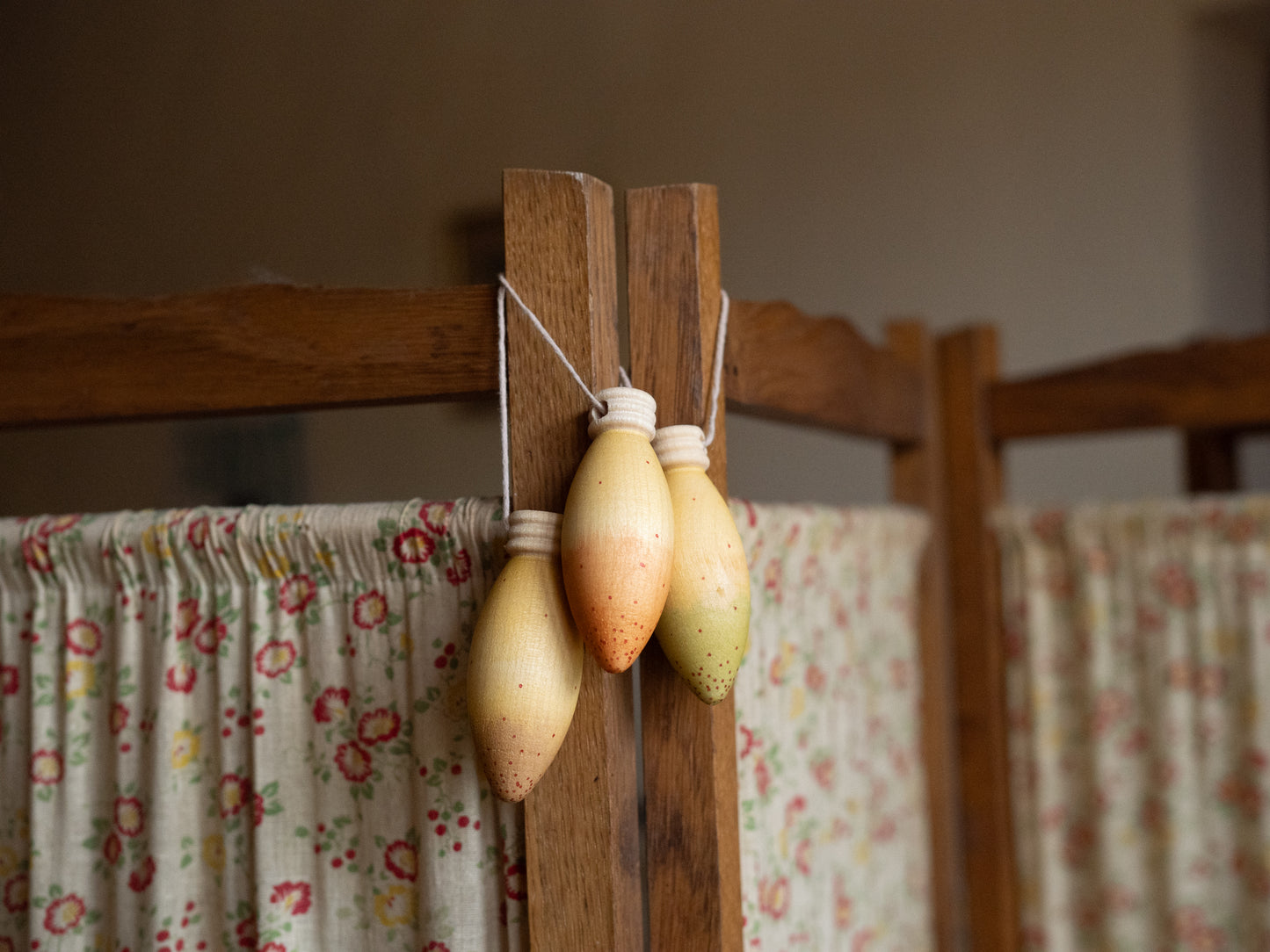 Décorations de Noël en bois Grapat