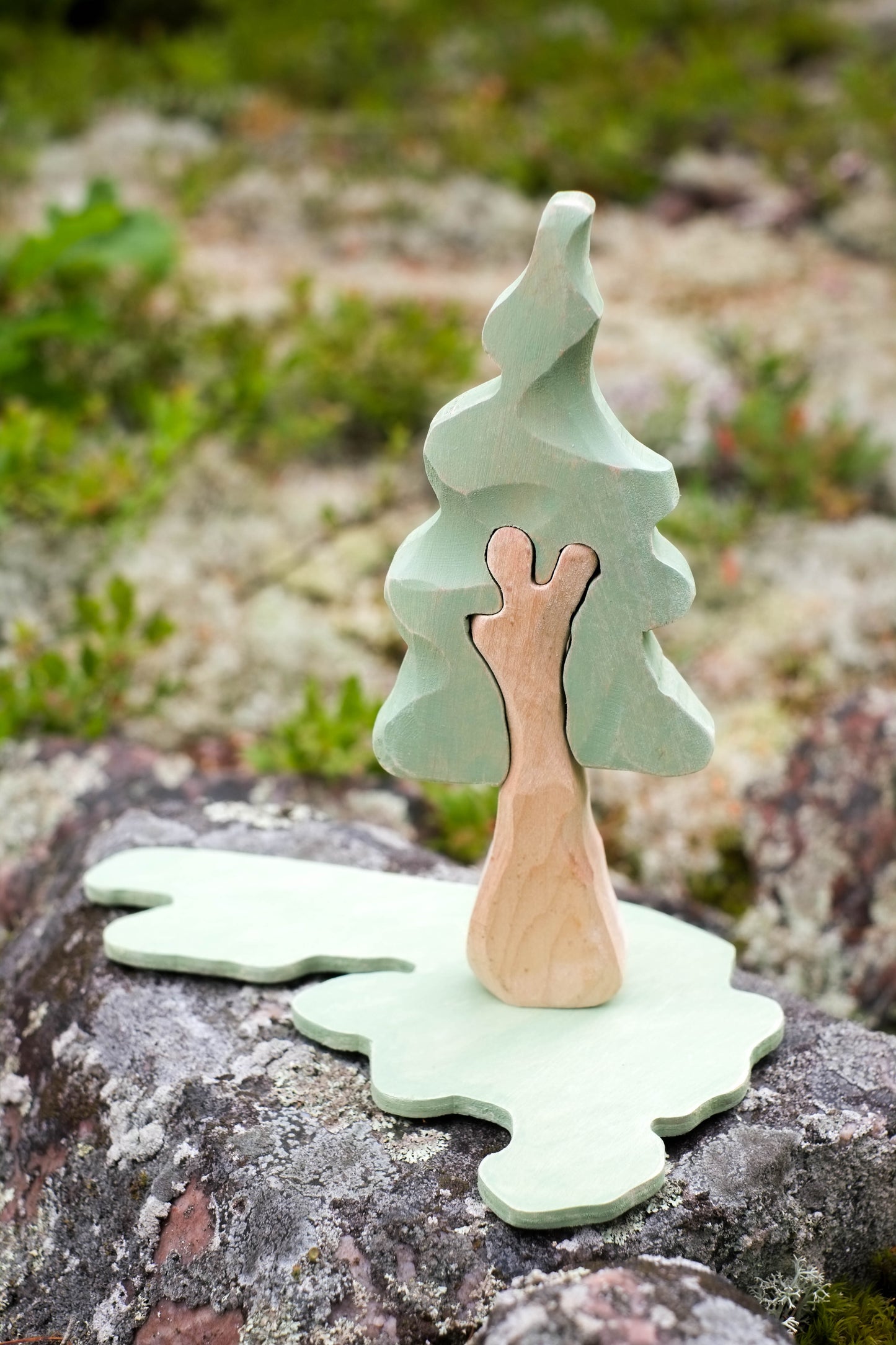 White Spruce Tree Puzzle - Made in Canada