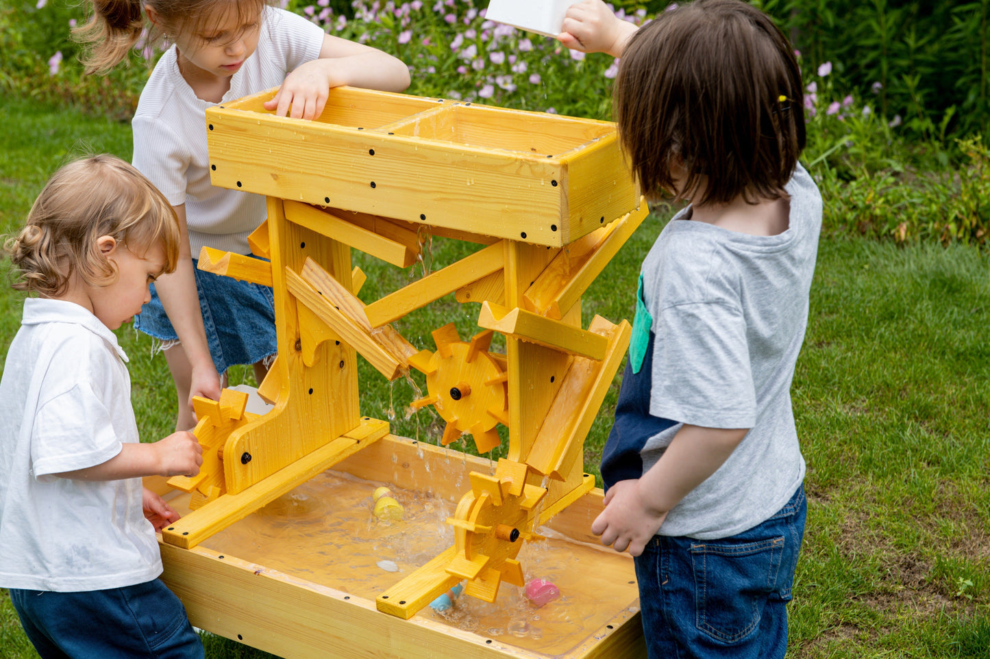 Table à eau d'extérieur en bois pour enfants et tout-petits par Avenlur 