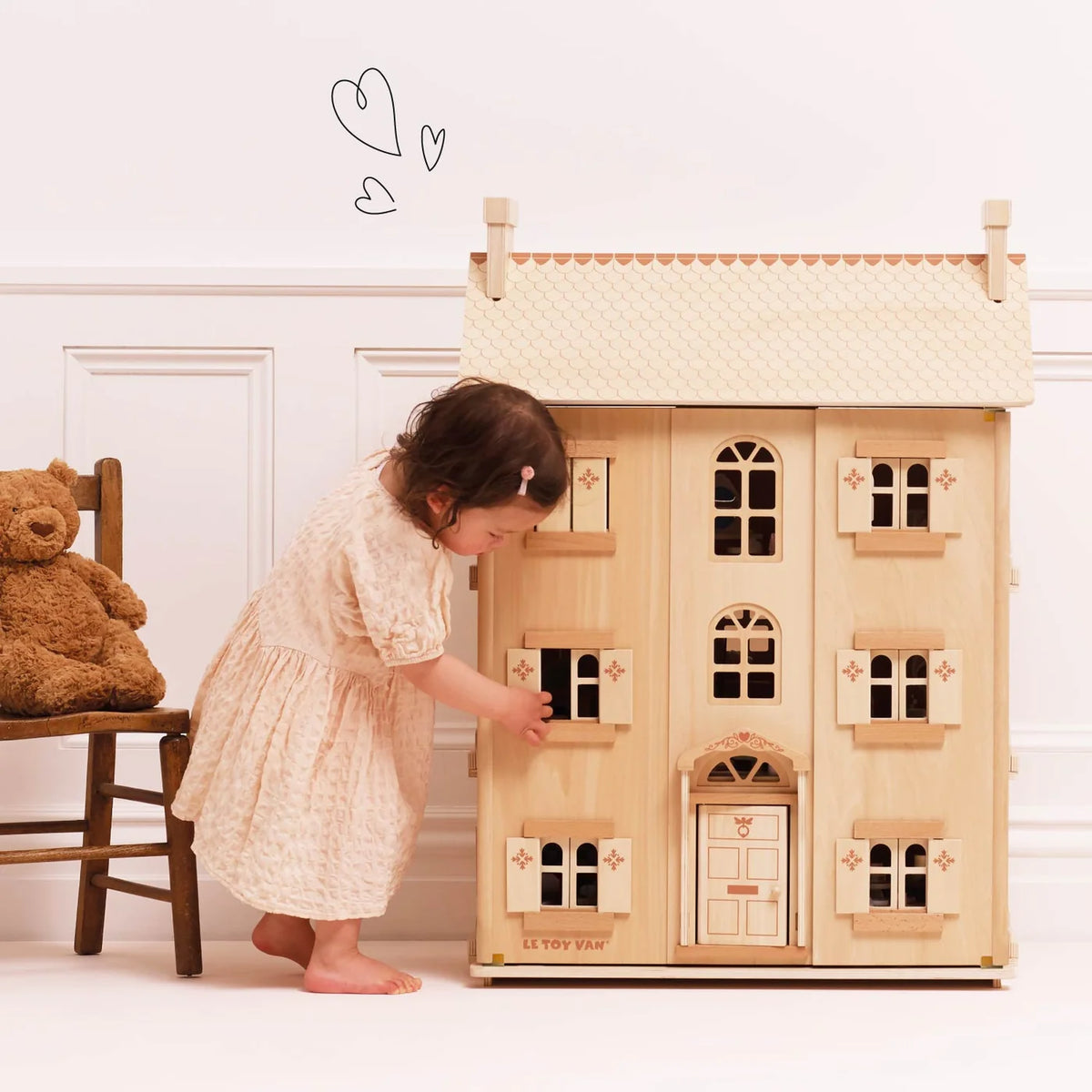 Grand Natural Wood Dolls House - by Le Toy Van