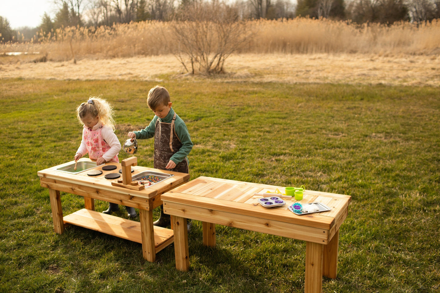 Centered Simple Mud Kitchen (with shelf)