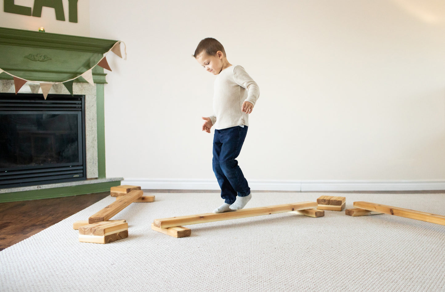 Outdoor Balance Beams and Stepping Stones