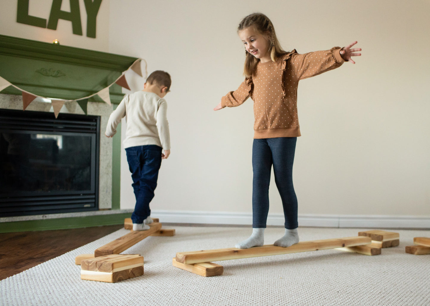 Outdoor Balance Beams and Stepping Stones