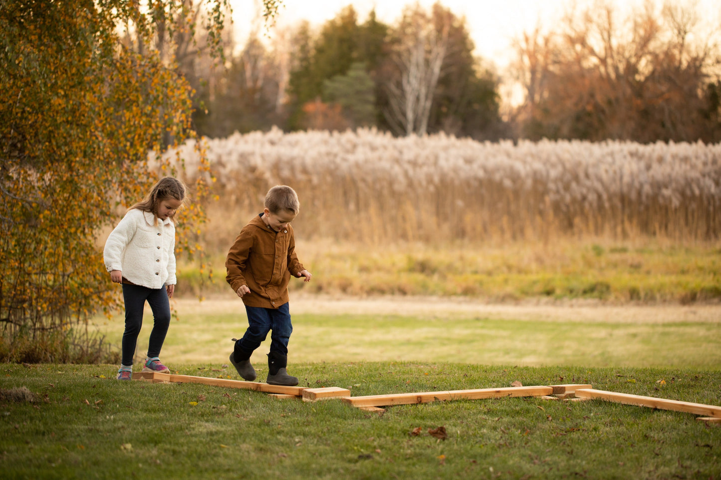 Outdoor Balance Beams and Stepping Stones