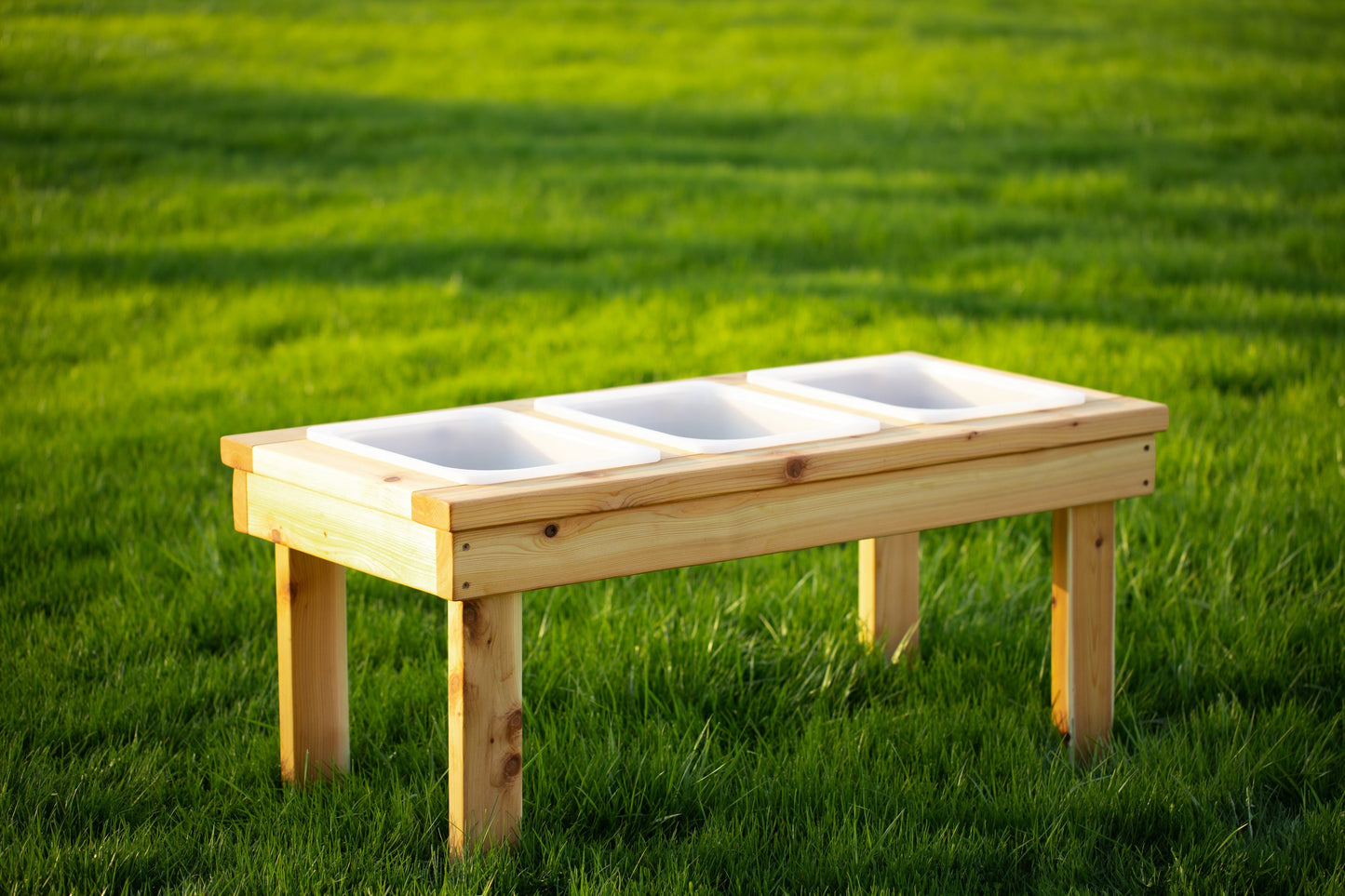 Table sensorielle à trois bacs pour intérieur/extérieur 