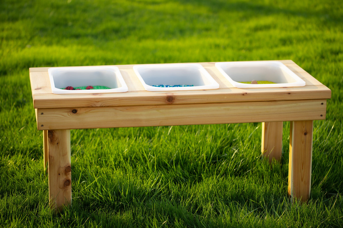 Table sensorielle à trois bacs pour intérieur/extérieur 