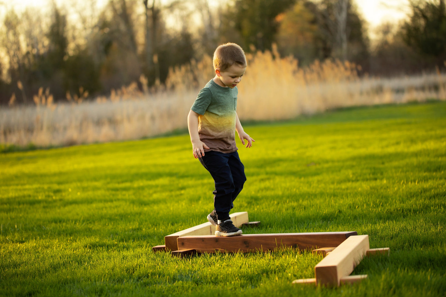 Outdoor Balance Beams and Stepping Stones