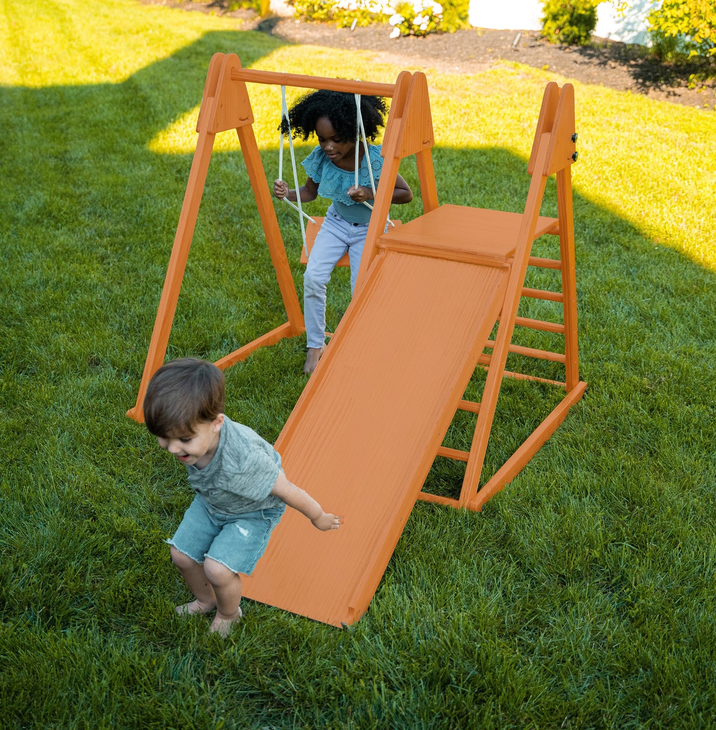 Juniper - Real Wood Folding Playset by Avenlur