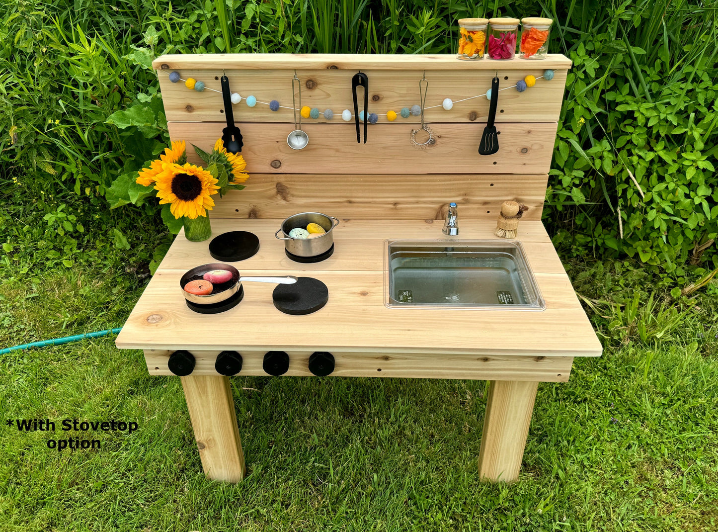 Mini Mud Kitchen