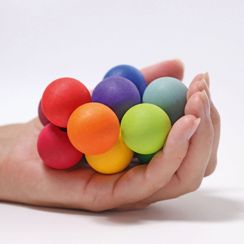Grimm's - Rainbow Beads Grasper
