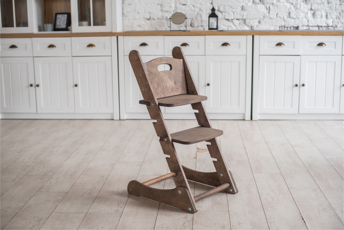 Chaise évolutive pour bébé – Kitchen Tower – Chocolat