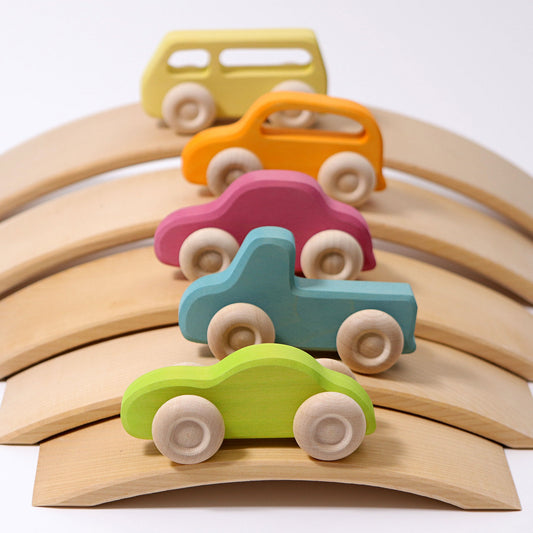 Grimm's - Cinq voitures slimline en bois (multicolore) 