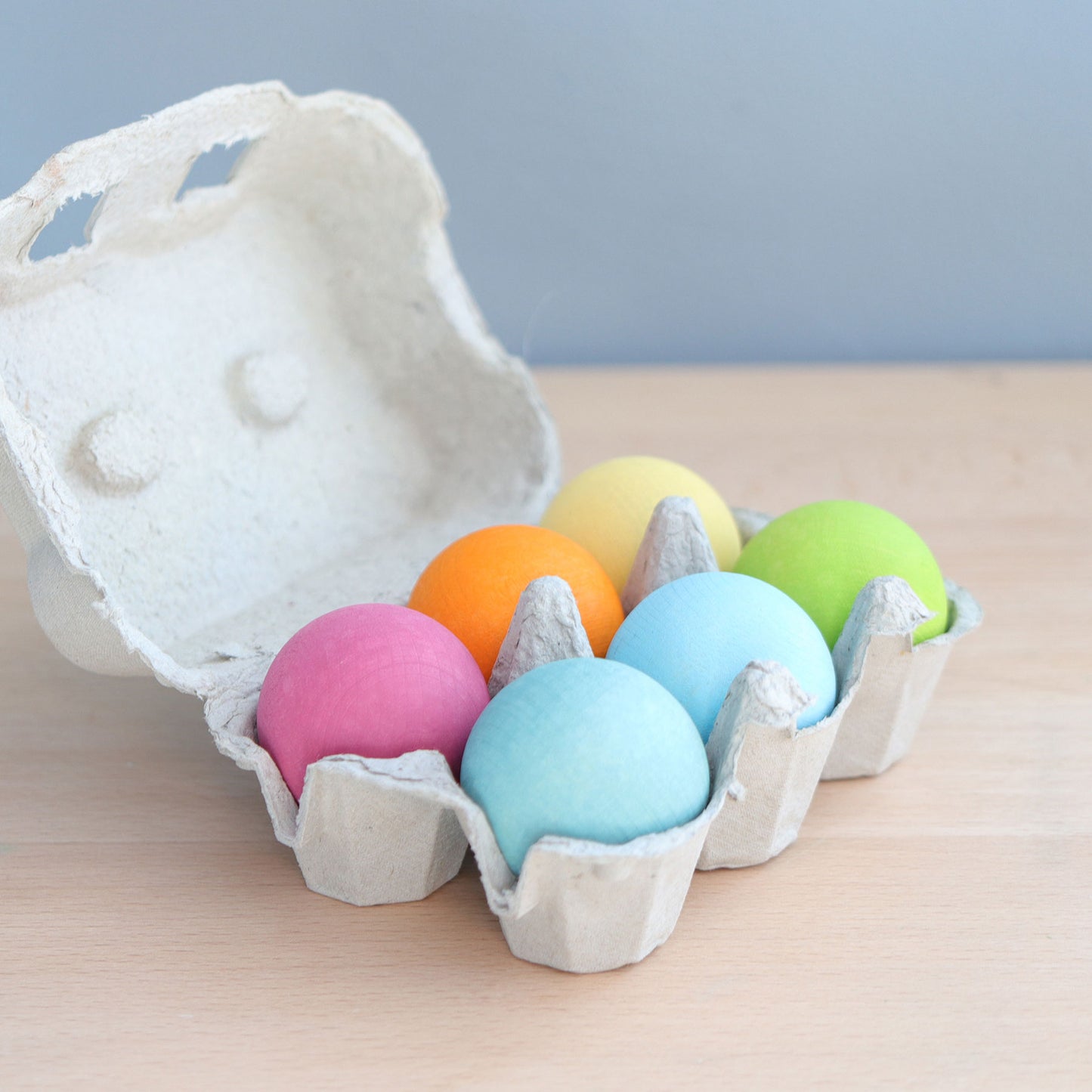 Grimm's - Pastel Wooden Balls (6 pieces)