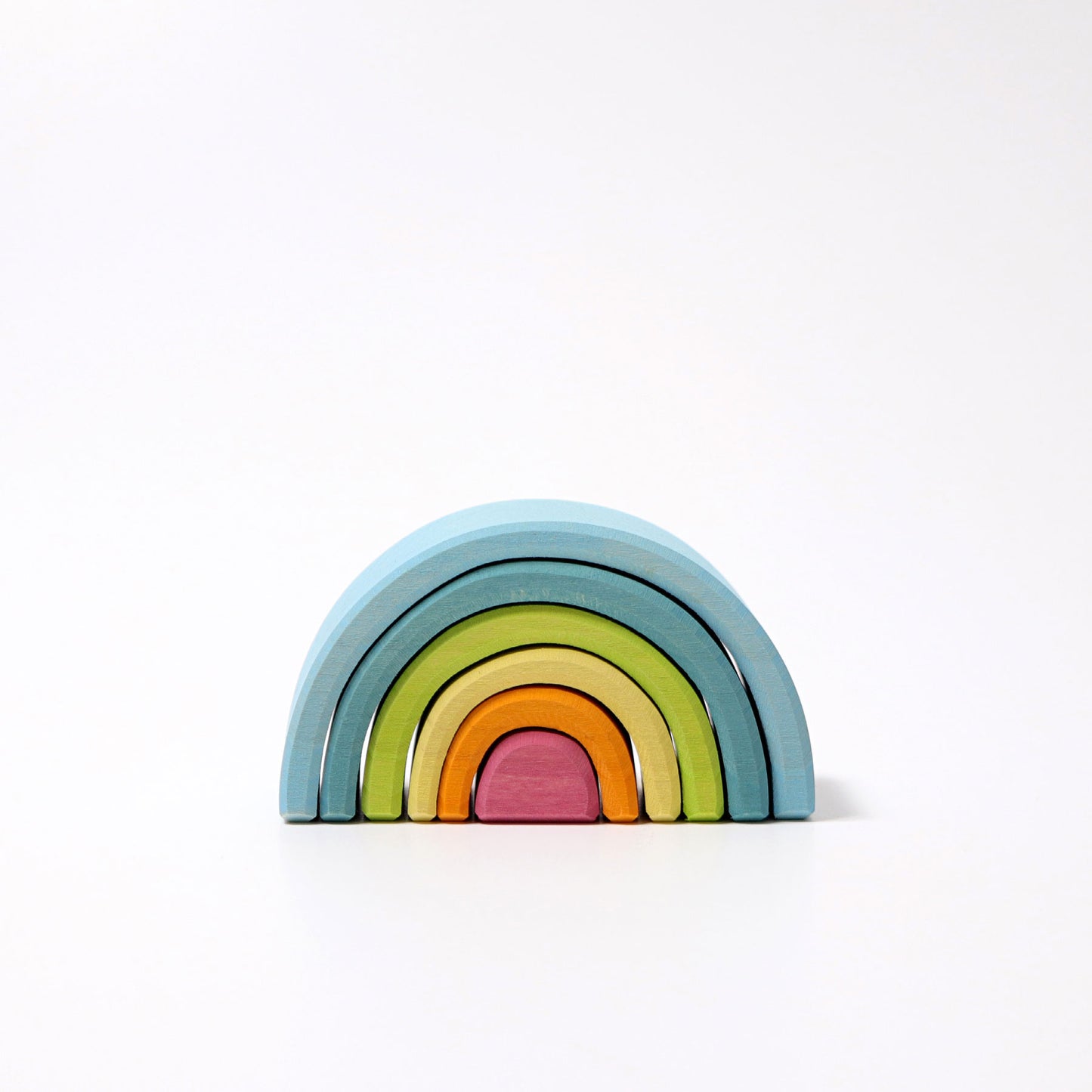 Grimm's - Small Pastel Rainbow (6 pieces)