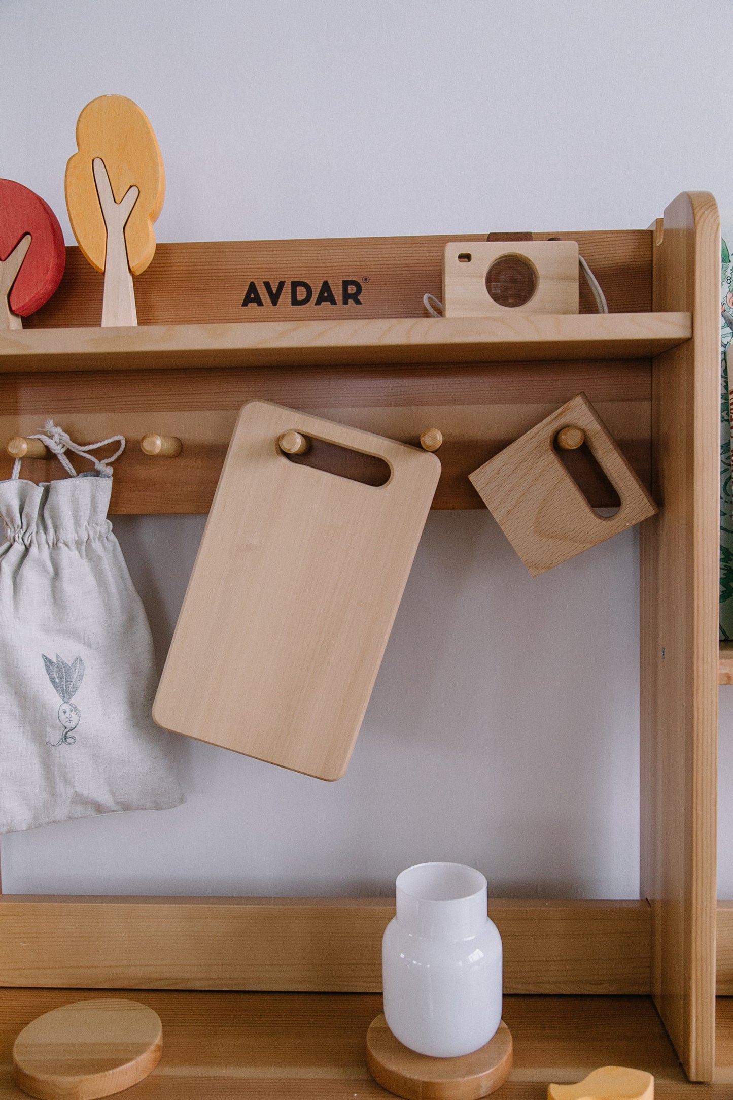 Avdar Wooden Montessori Cutting Board