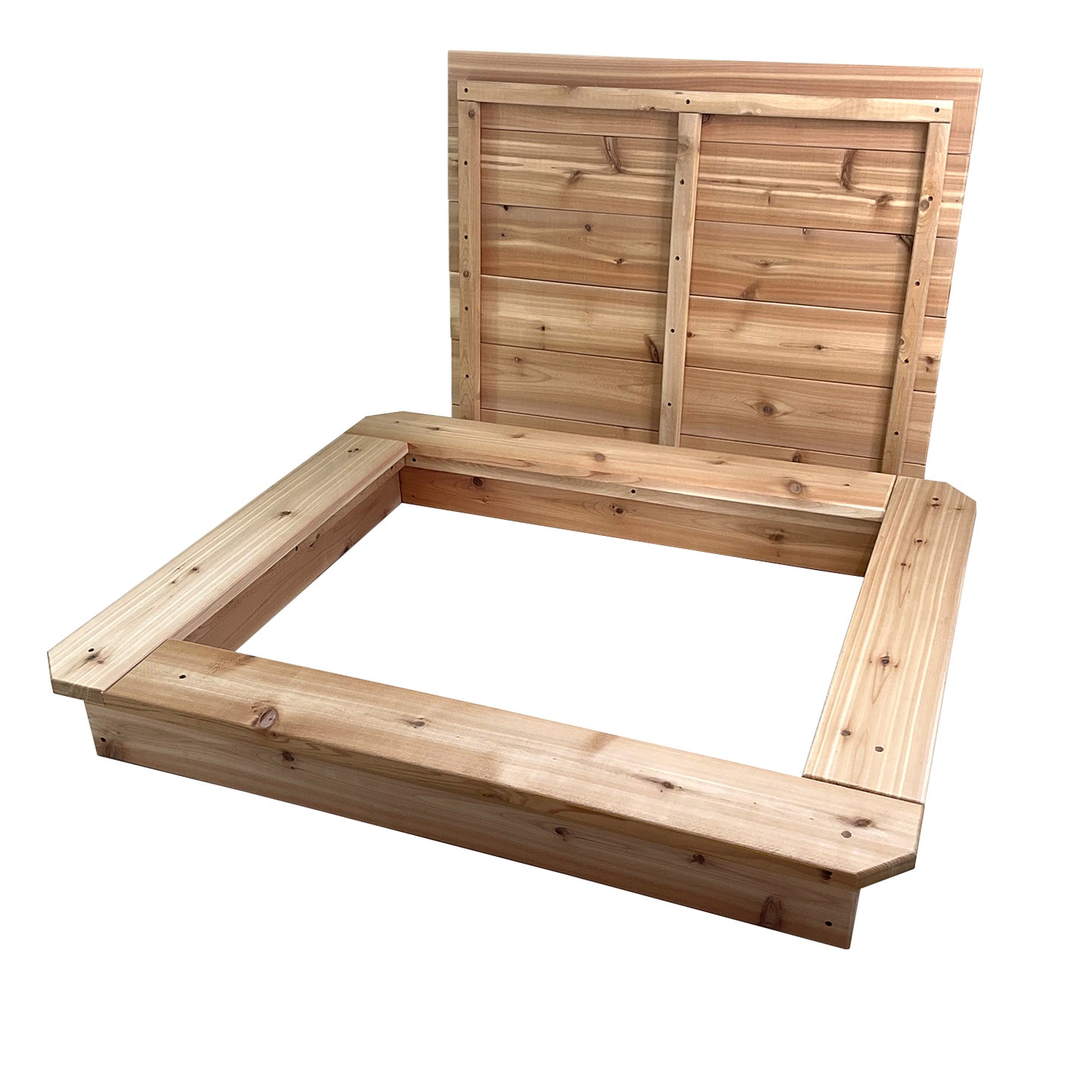 Cedar Sandbox with Lid - Just Playing (Made in Canada)