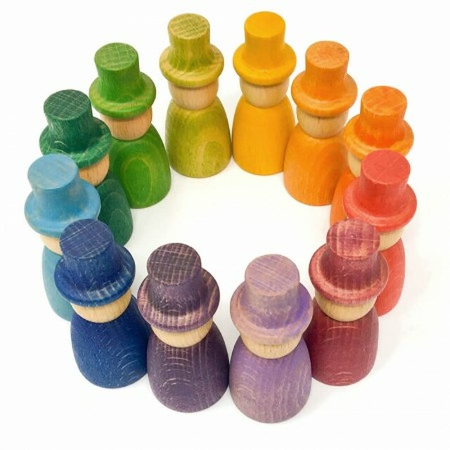 Grapat Wood Coloured Wizard Nins with Hats (12 Piece Set)