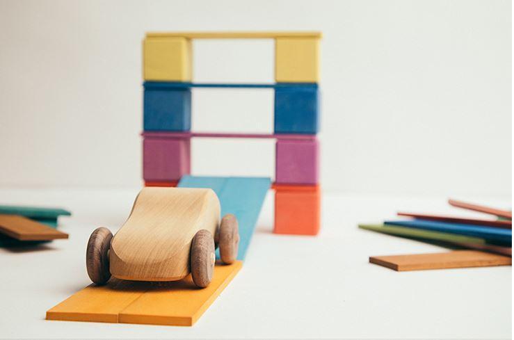 Flat store wooden blocks